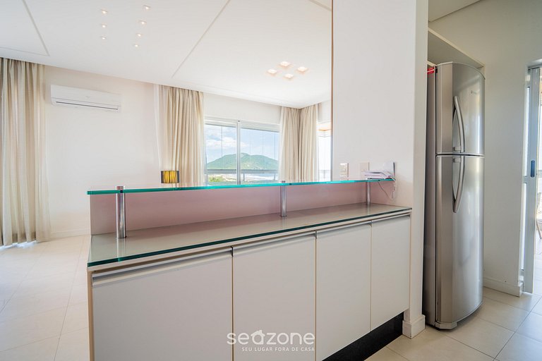 Apto Vista Mar en Cond. Frente al Mar ASR0201