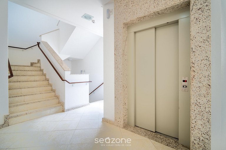 Apt pé na areia vista deslumbrante Santinho ASR204