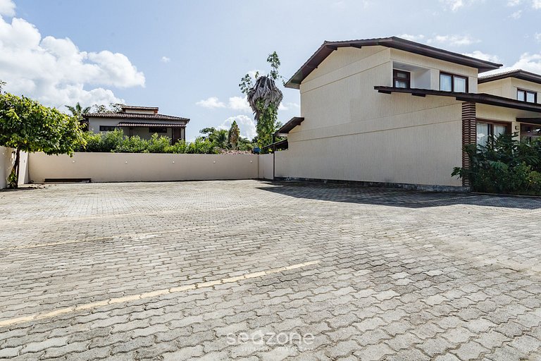 Casa con parrilla en el condominio CVB0144