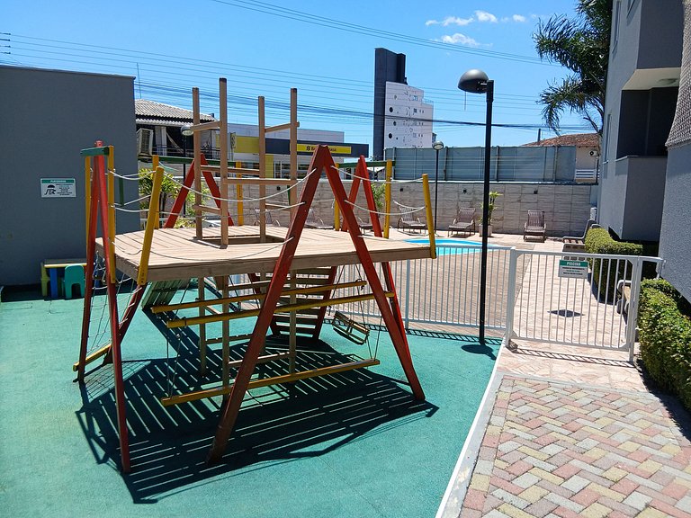 Apto no Centro de Penha, a 500m do Mar RLT0262