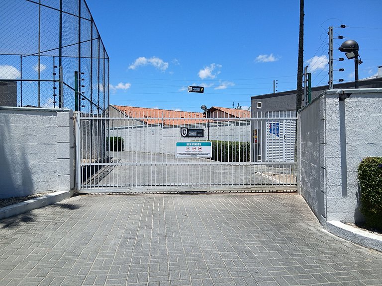 Apto no Centro de Penha, a 500m do Mar RLT0262