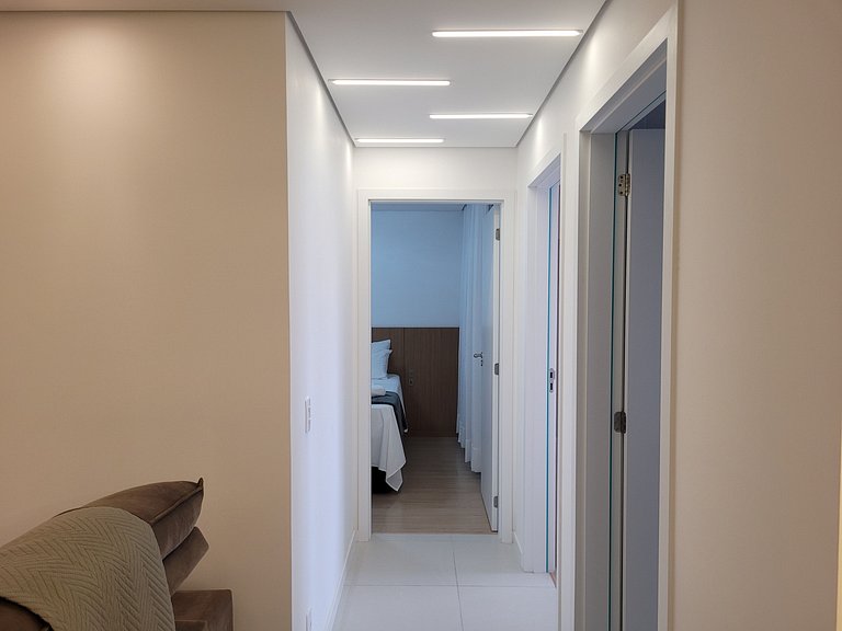 Apto c/ Suíte e Churrasqueira em Penha SKL1506