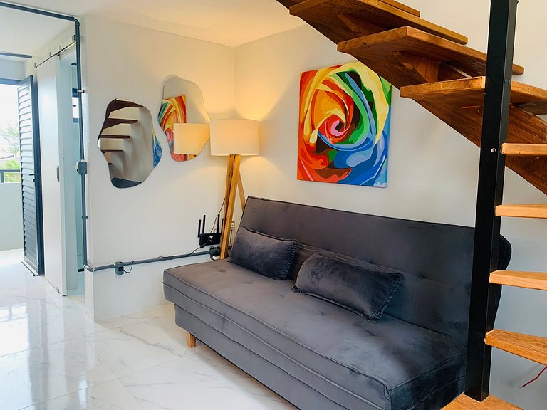 Loft Moderno c/Varanda a 50m da Praia PLO0001