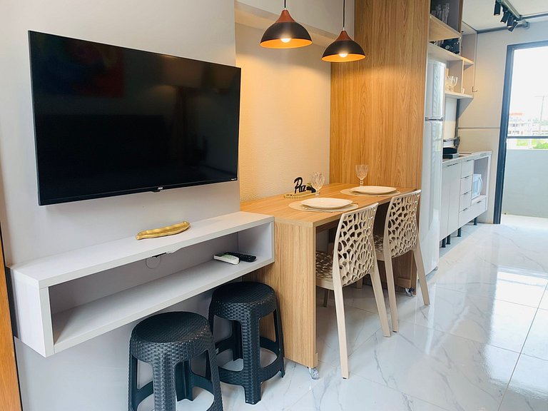 Loft Moderno c/Varanda a 50m da Praia PLO0001