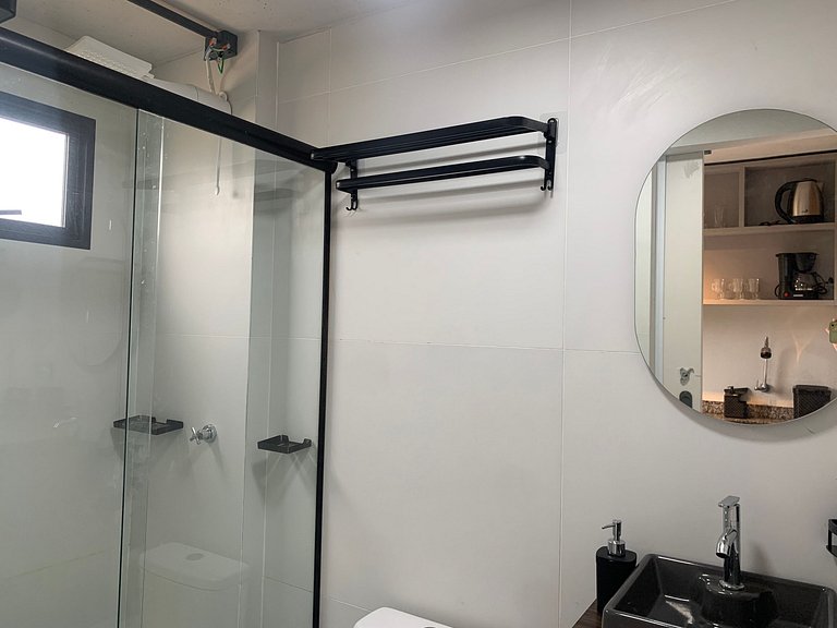 Loft moderno c/balcón a 50 m de la playa PLO0001