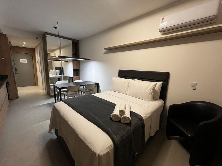 Studio completo próx. ao Centro de Floripa VTD0524