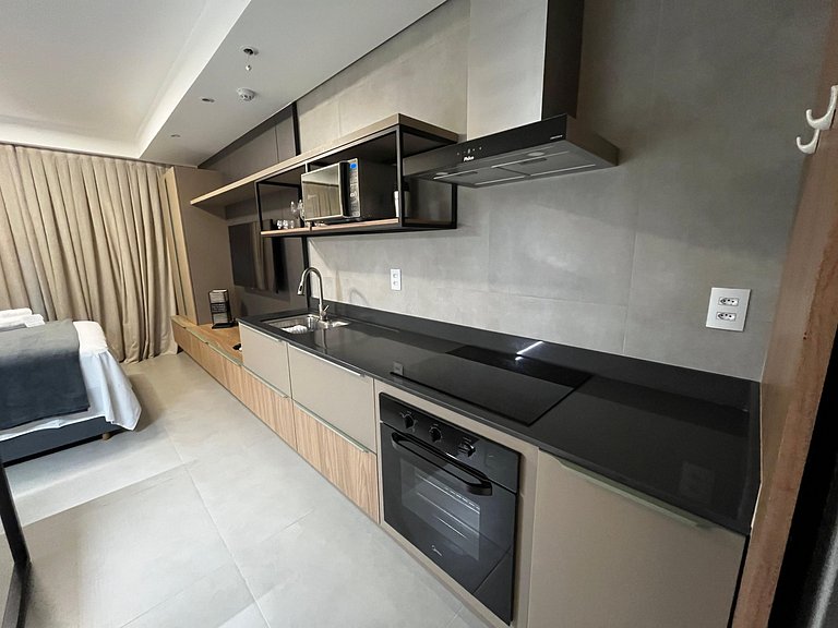 Studio completo próx. ao Centro de Floripa VTD0524