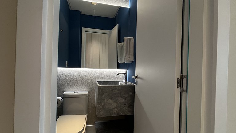 Apto con área gourmet a 300 m de la playa MTR1002