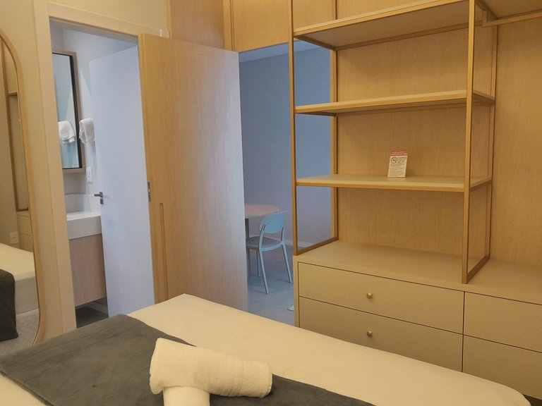 Apto c/ piscina en edif. a 220 m del mar FFS1204