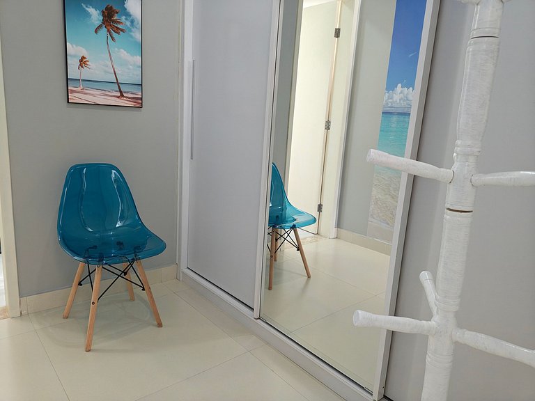 Casa c/ Piscina e 6 Quartos PJE0001