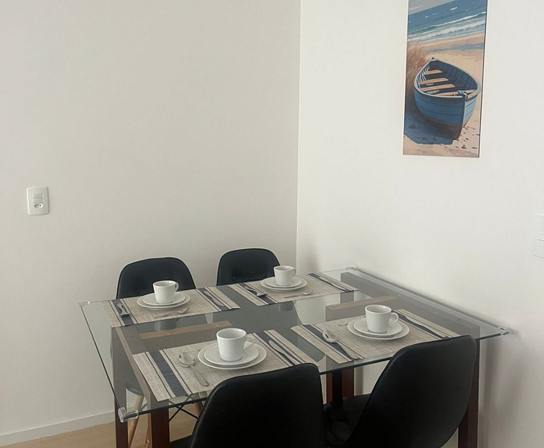 Apto c/ Churrasqueira a 750 m da Praia CIB1104