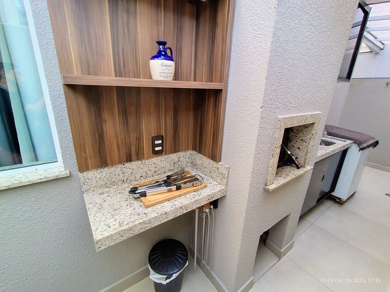 Apto a 100m da Beira Mar do Tabuleiro CIR0102