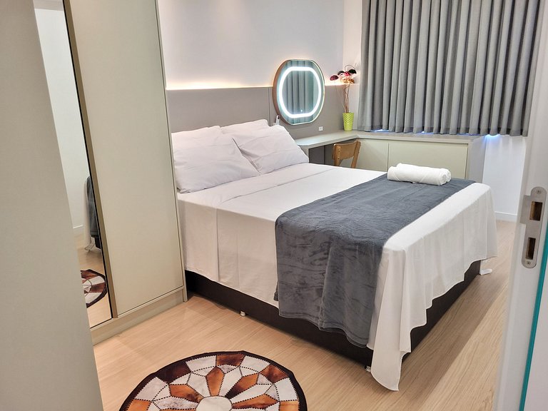 Apto con suite y balcón gourmet en Penha SKL0601