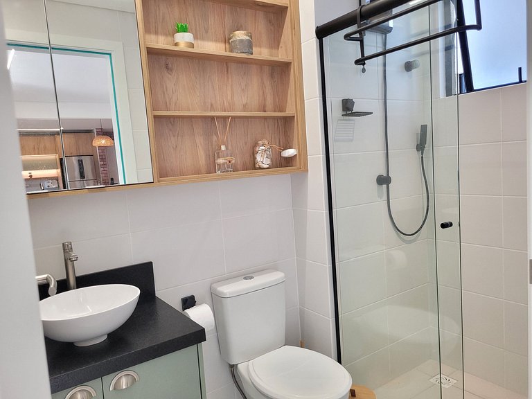 Apto con suite y balcón gourmet en Penha SKL0601