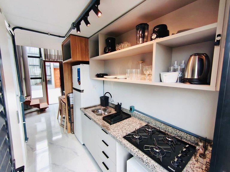 Loft a 50 m de la Praia do Camacho PLO0005