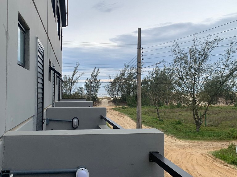 Loft a 50 m de la Praia do Camacho PLO0005