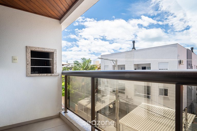 Apto c/ churrasq. em prédio c Piscina ROH0304