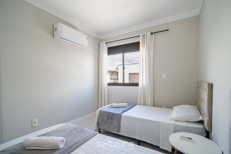 Apto con barbacoa en edificio con piscina ROH0304