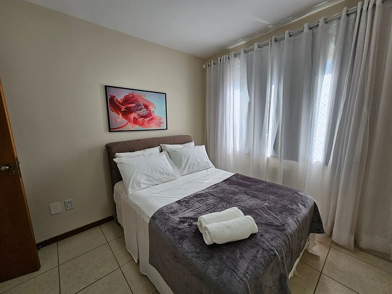 Apto Quadra Mar c/ Churrasqueira ESA0304