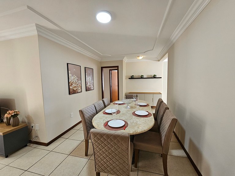 Apto Quadra Mar c/ Churrasqueira ESA0304