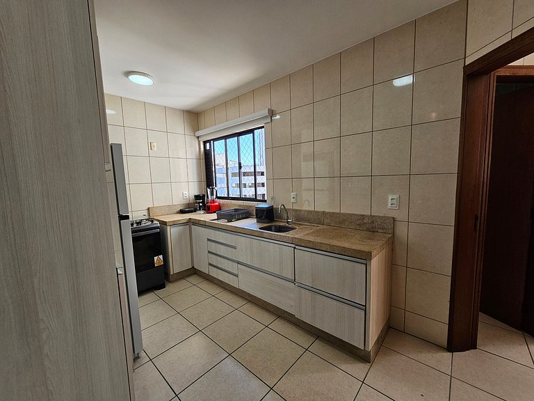 Apt a una cuadra del mar con parrilla ESA0304