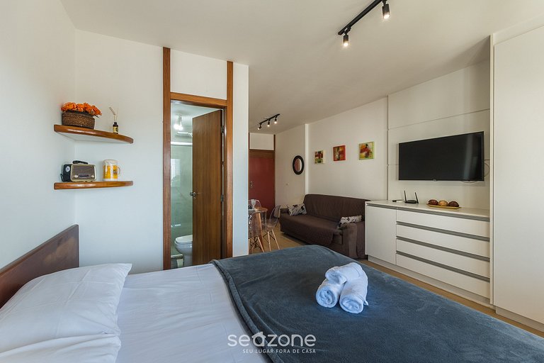 Estúdio na Barra a 600 m da Praia BSF0806