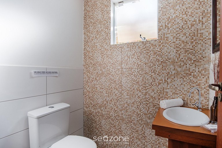 Casa c/ Churrasqueira em Imbituba VER0003