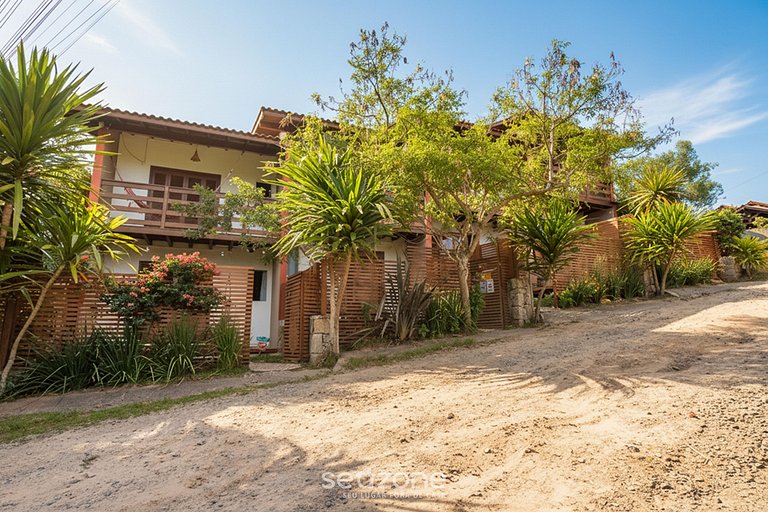 Casa c/ Churrasqueira em Imbituba VER0003