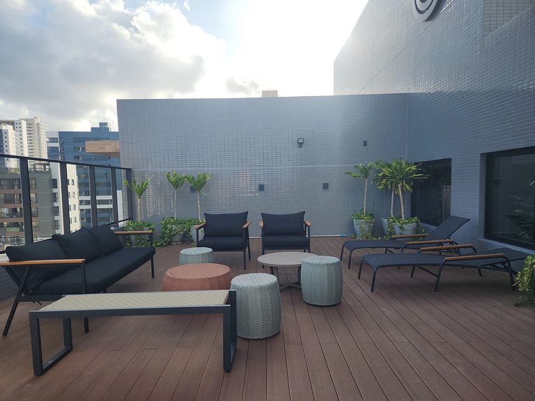 Estudio en edif. c/ piscina, 280m del mar UGR0404A