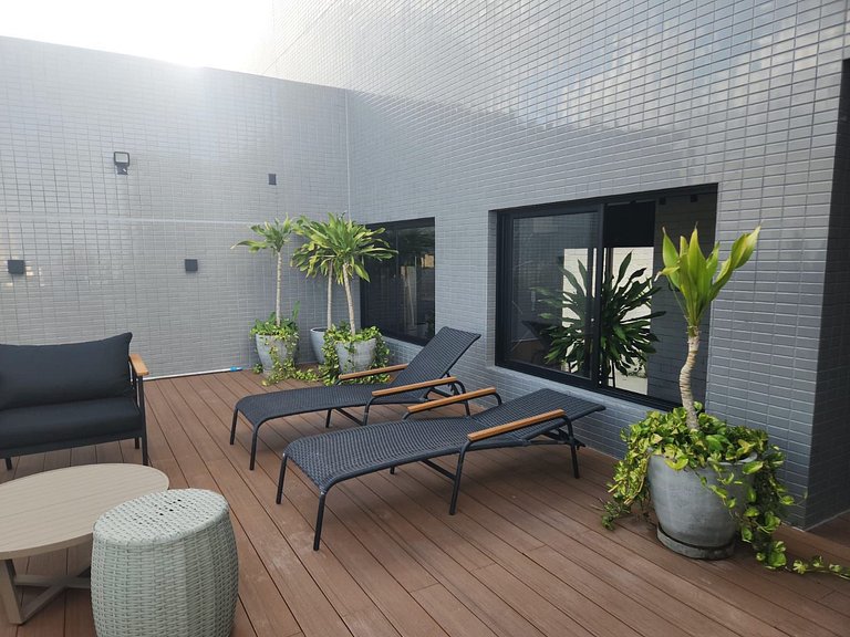 Estudio en edif. c/ piscina, 280m del mar UGR0404A