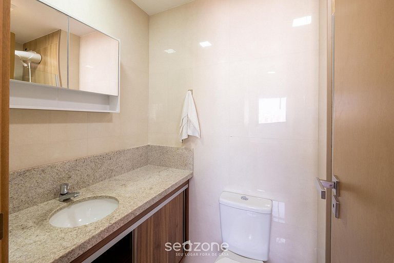 Apto em prédio c/ piscina a 500m da Praia HPA0905