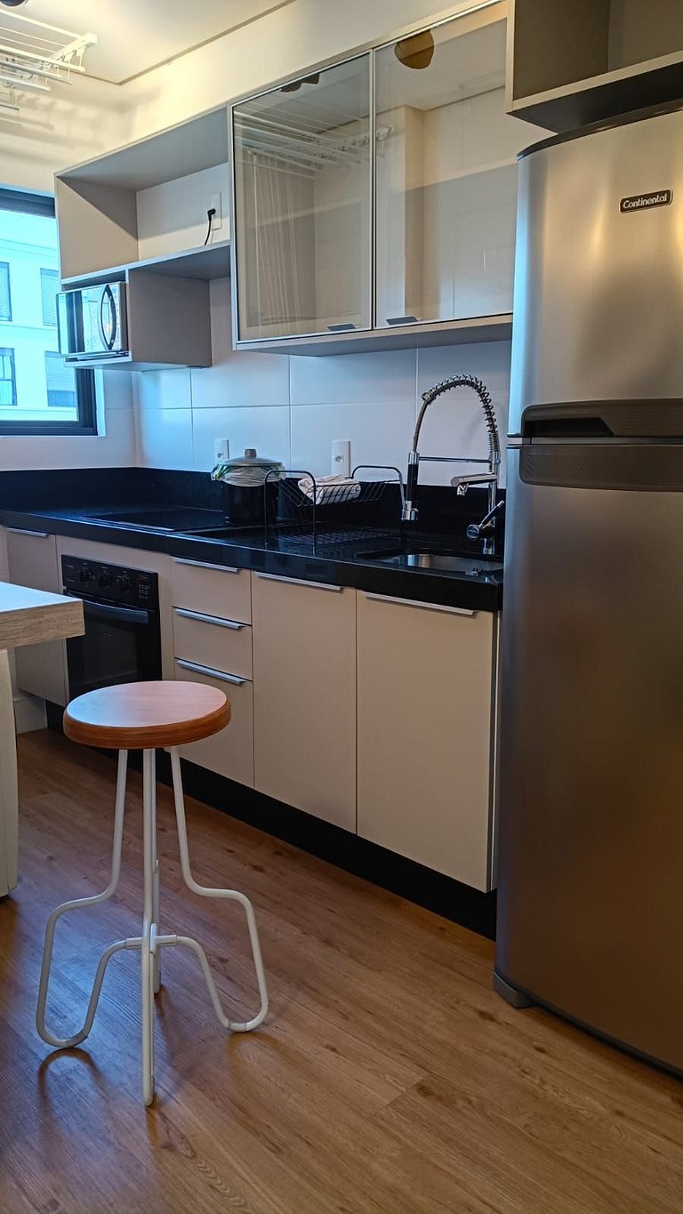 Studio moderno próx. a UFSC em Floripa SSG0216