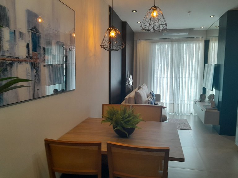 Apto c/ Balcón 220 m de la Playa - Itapema FFS1504