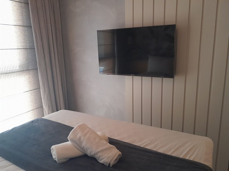 Apto en edificio a 220 m de la playa FFS0405