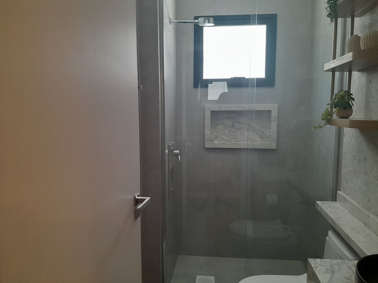 Apto en edificio a 220 m de la playa FFS0405