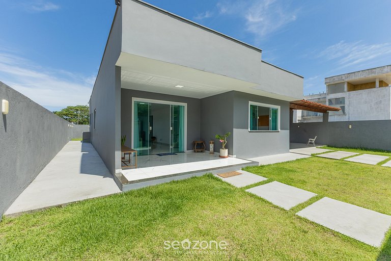 Casa c/ Churrasqueira em Frente à Praia TNN5311