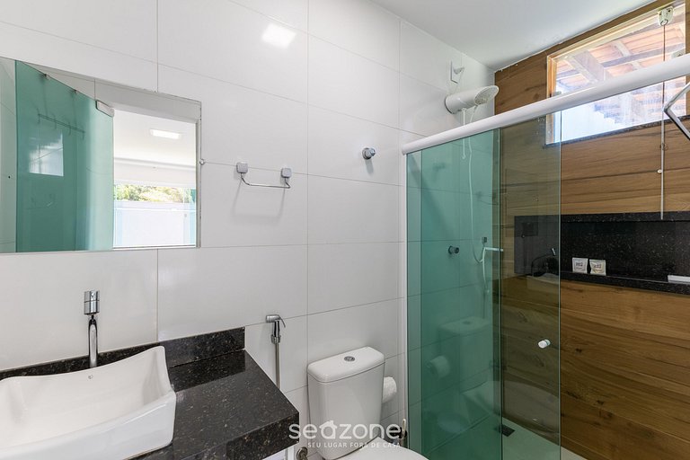 Casa c/ Parrilla Frente a la Playa LBRA0011