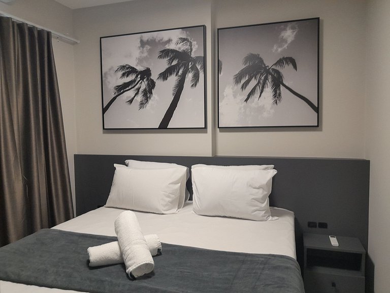 Apto a 220 m del mar en Meia Praia FFS0904