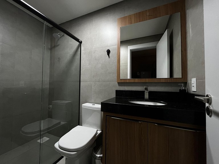 Studio em cond. c/ academia prox ao HU VTD0617