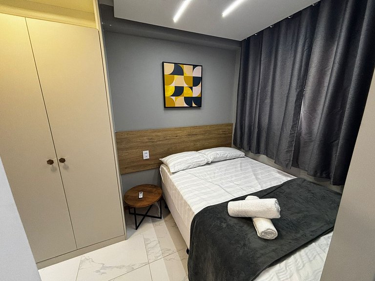 Apto em Cond. c/ Piscina a 750 m da Praia SMT0503