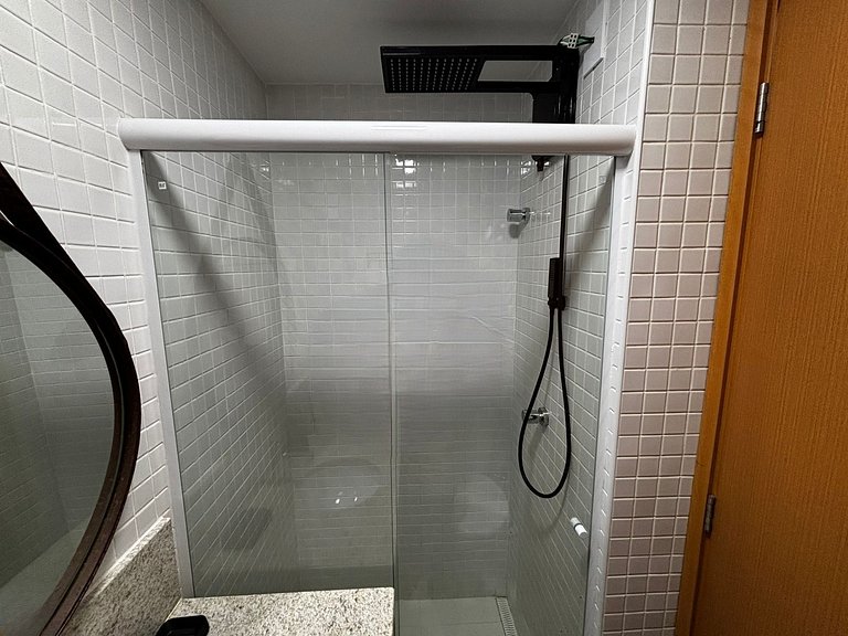 Studio em prédio c/ piscina no rooftop SMT0124