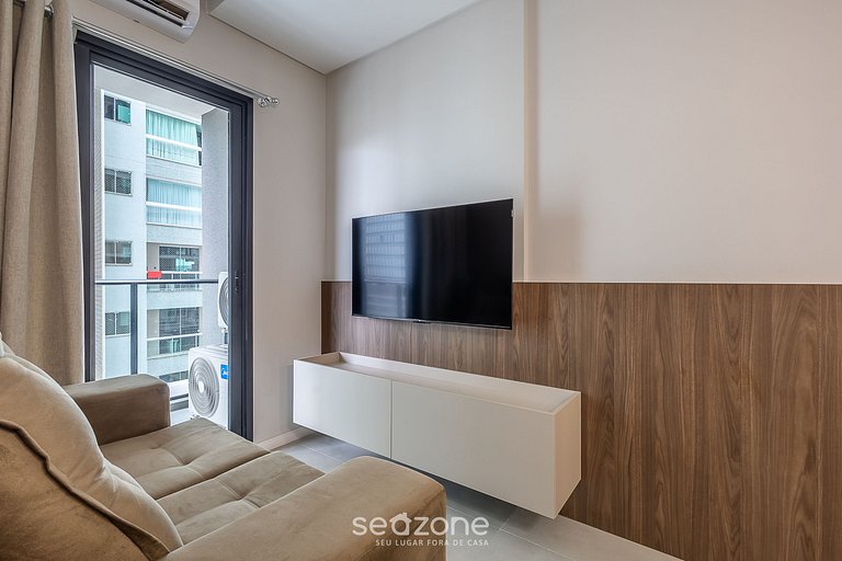 Studio c/ varanda a poucos passos da praia FFS0501