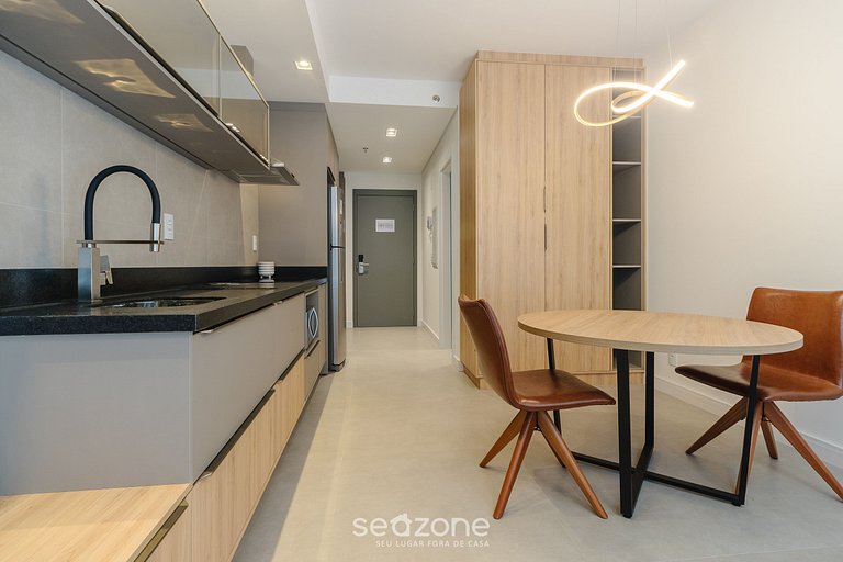 Studio em cond. c/ academia prox ao HU VTD0320