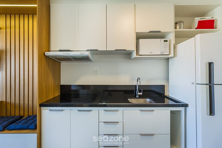 Estúdio em edf. c/ Piscina BLE0610