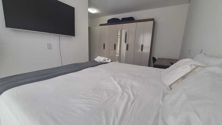 Apto Vista Parcial Mar 130 m da Praia AVR1504