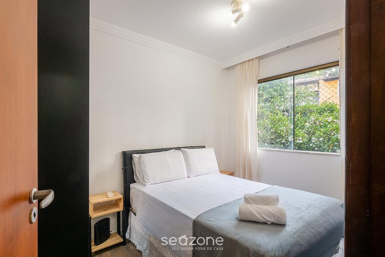 Apto c/ varanda próx. ao mar, Rio Vermelho VNN0101