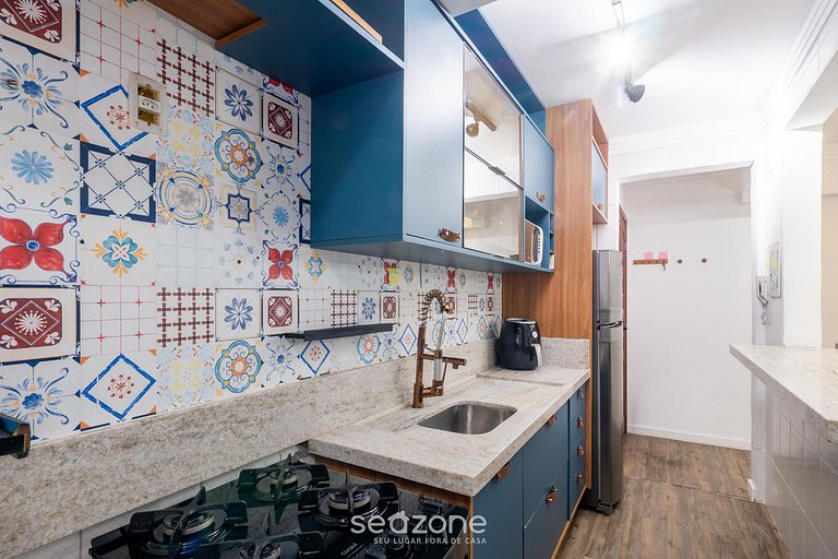 Apto c/ varanda próx. ao mar, Rio Vermelho VNN0101