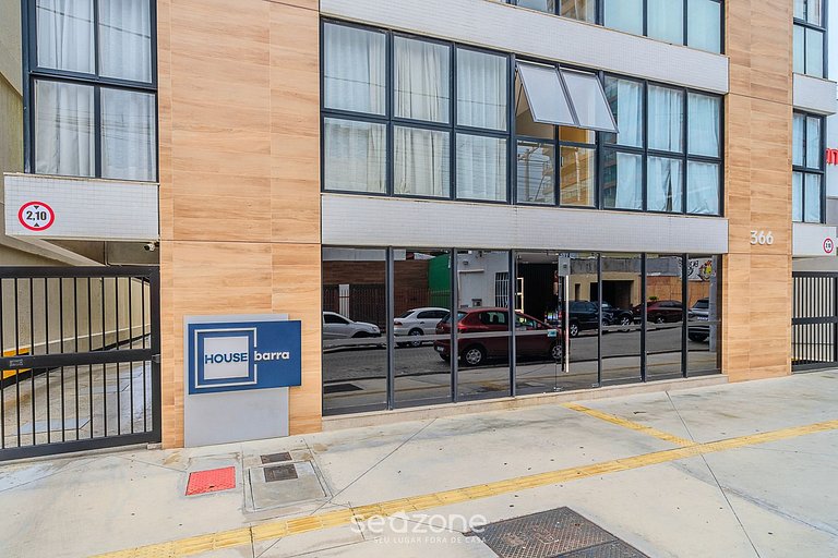 Praticidade e conforto a 90 m da Praia do Farol da Barra - H