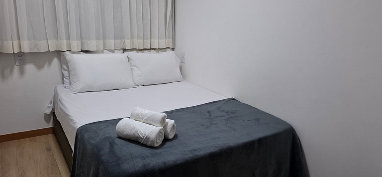 Studio c/ piscina no rooftop, 70m da Praia SMA0113