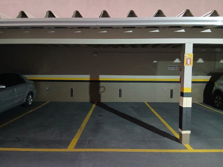 Apto 3 Quartos a 110 m da Praia EMD0012